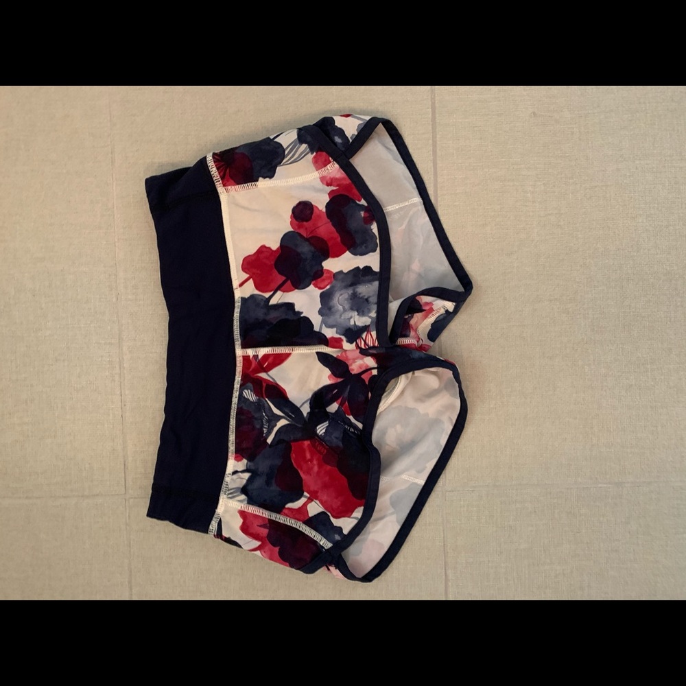 Lululemon speed up shorts